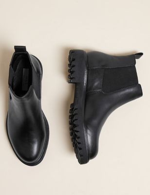 Mens wide fit hot sale chelsea boots uk